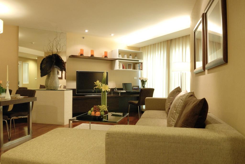 The Narathiwas Hotel & Residence Sathorn Bangkok Exteriör bild